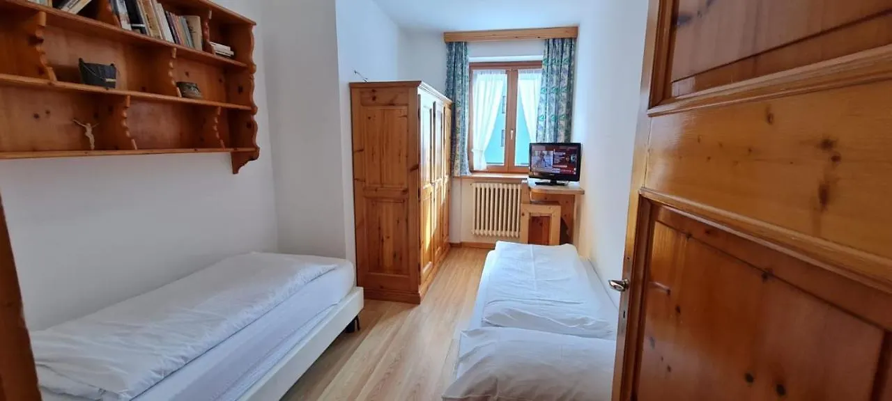 Hotel Posta Ливиньо