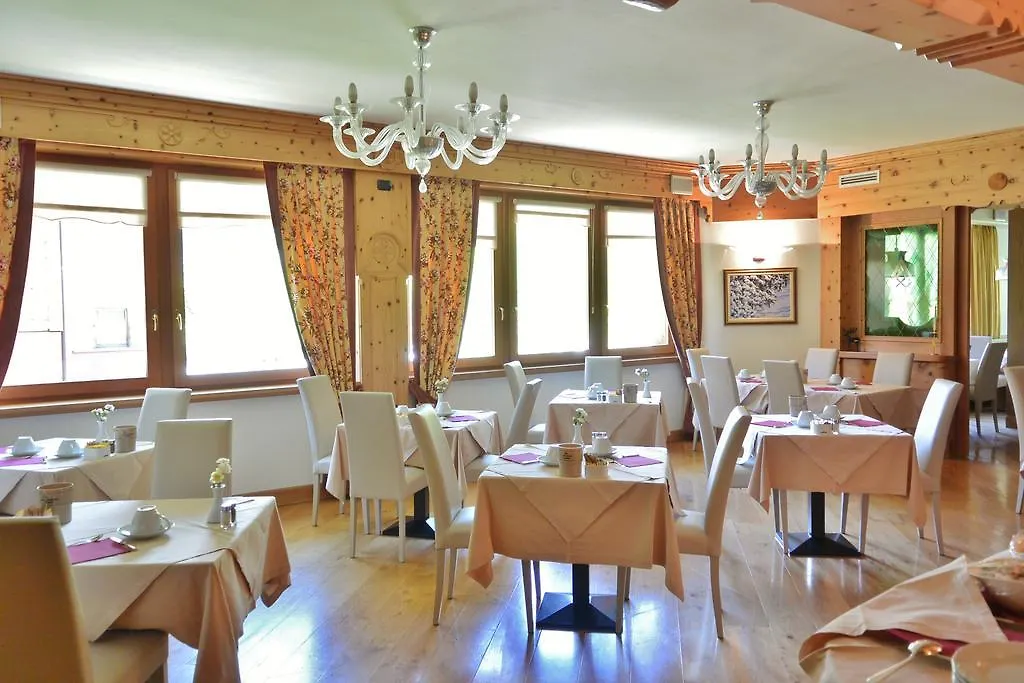 ****  Hotel Posta Ливиньо Италия
