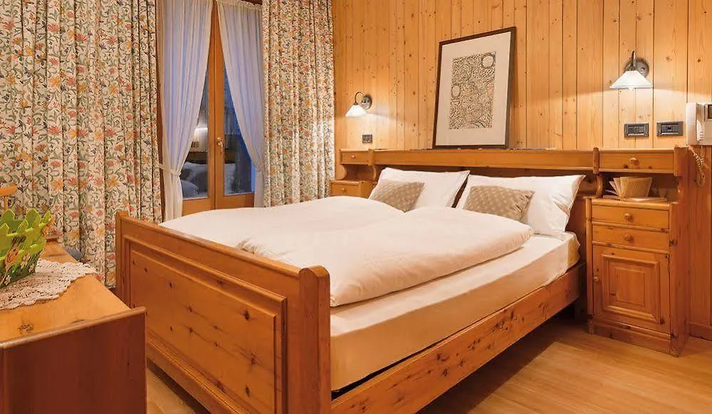 Hotel Posta Ливиньо