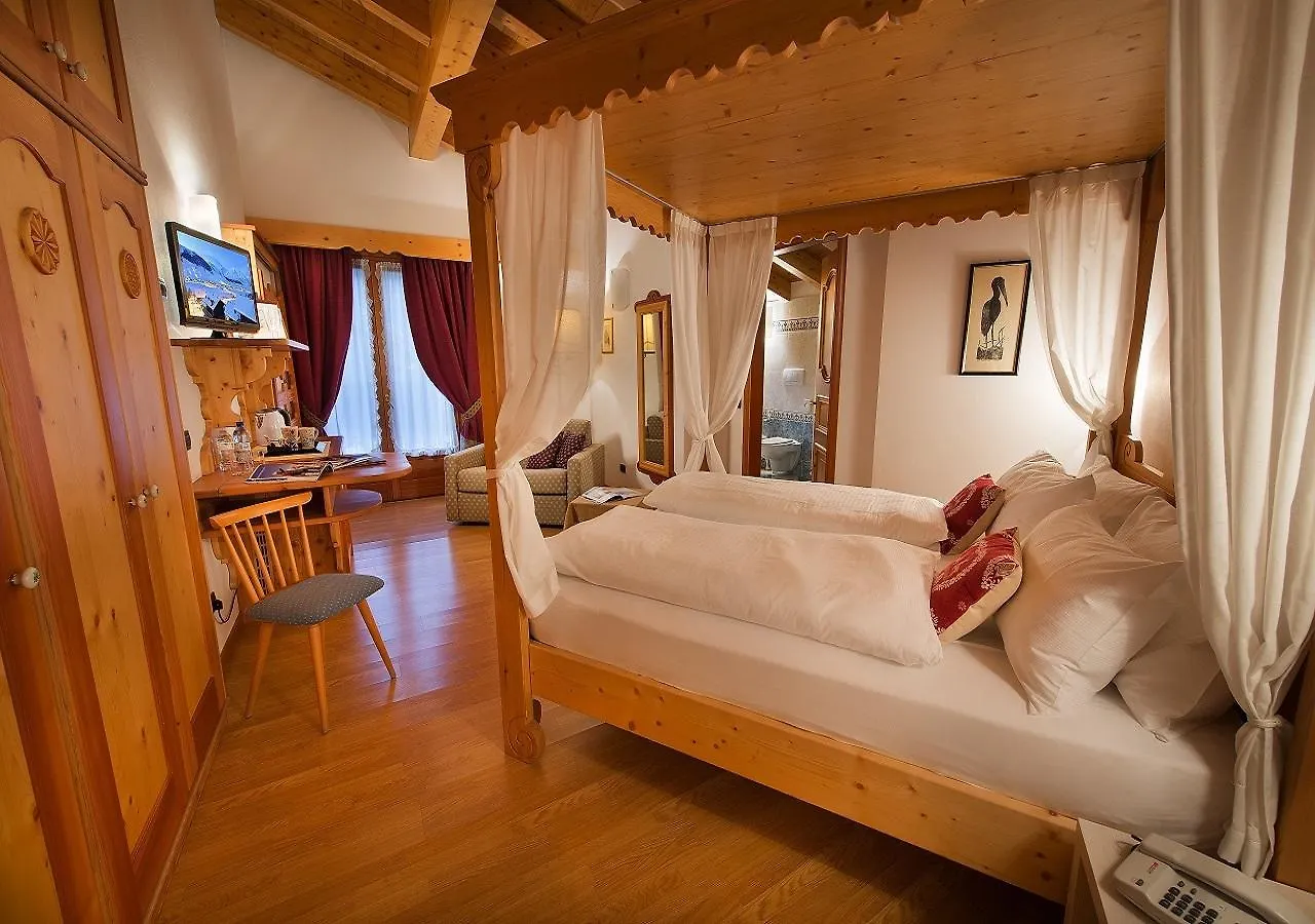 Hotel Posta Ливиньо
