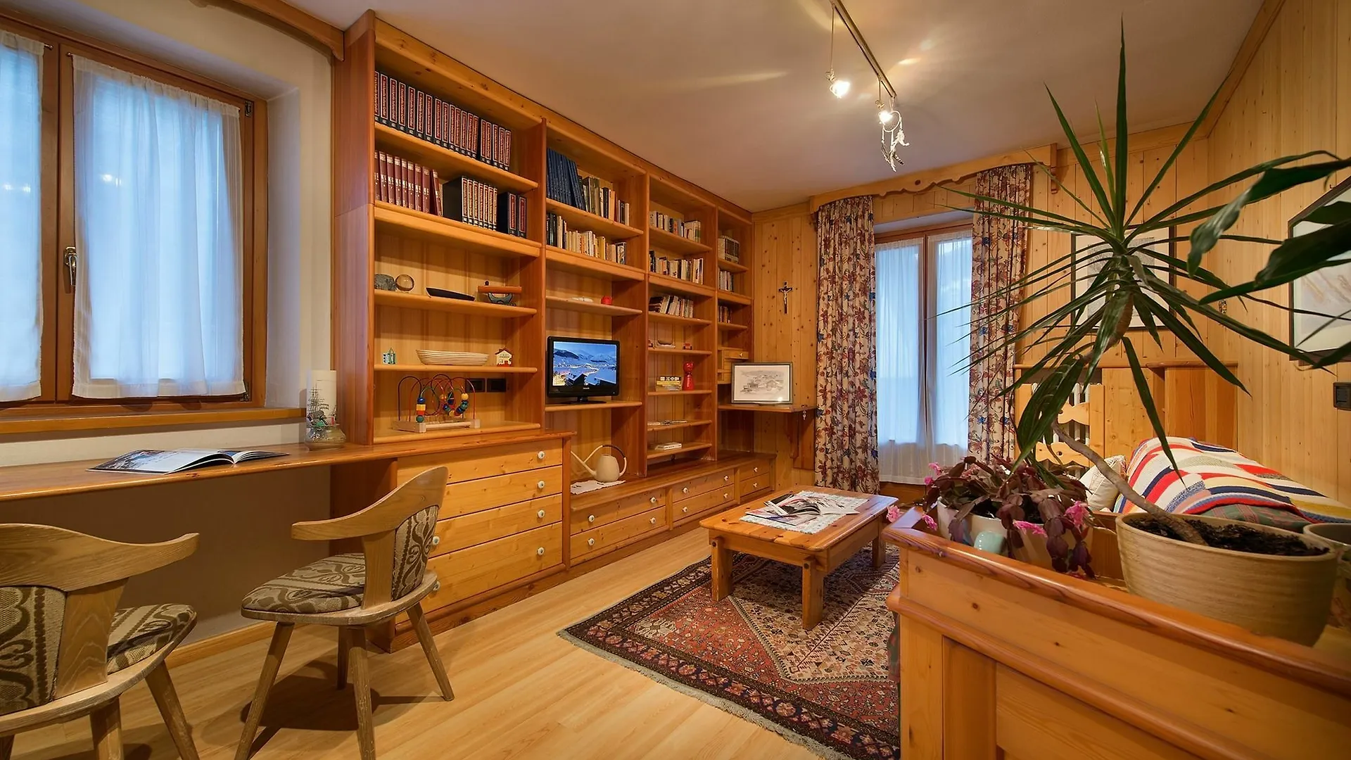 ****  Hotel Posta Ливиньо Италия
