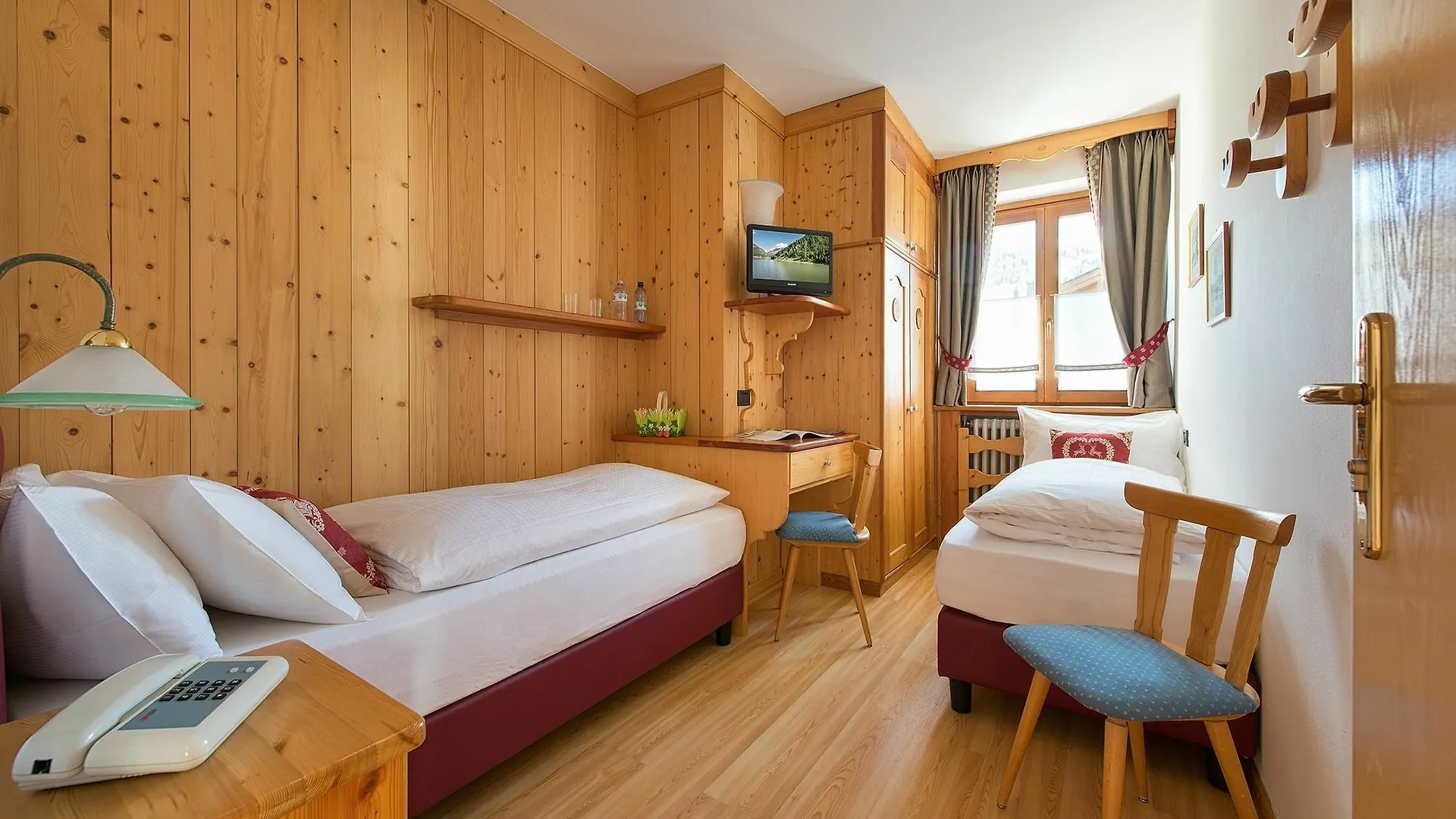 Hotel Posta Ливиньо 4*,  Италия